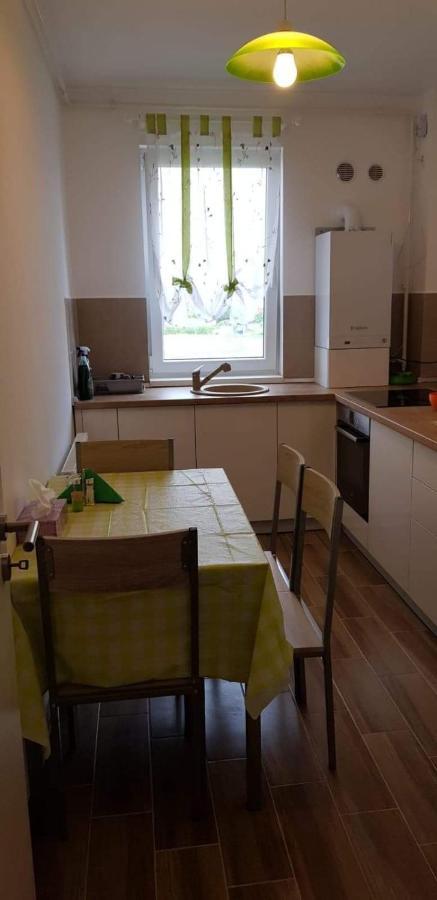 Apartament Modern Ioan Popasu Appartamento Braşov Esterno foto