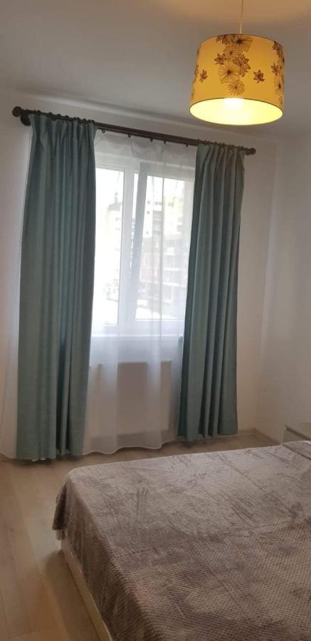 Apartament Modern Ioan Popasu Appartamento Braşov Esterno foto